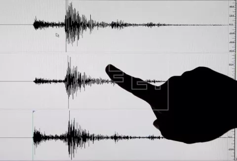 Un terremoto de magnitud 6.8 sacude el noreste de Japón sin alerta de tsunami