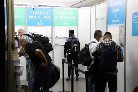 Minsa: Viajeros podrán acogerse a su aislamiento en otras instalaciones hoteleras desde mañana