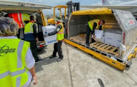 Panamá recibe el décimo sexto lote de vacunas contra la covid-19 de la farmacéutica Pfizer