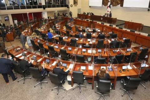 Corte Suprema cuestiona insistencia de diputados para desafectar tierras protegidas del Estado