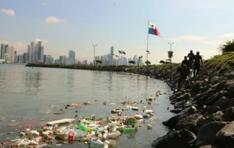 Panamá implementa dos iniciativas para proteger sus mares de la contaminación