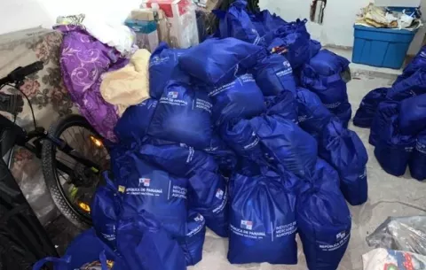 Funcionario del MOP renuncia al cargo tras investigación de bolsas de comida