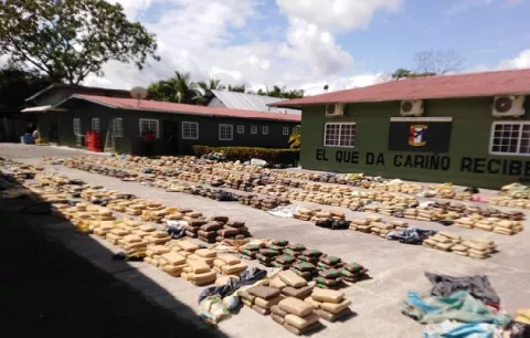 Caen tres nicaragüenses con más de 2 mil paquetes de droga en Punta Burica