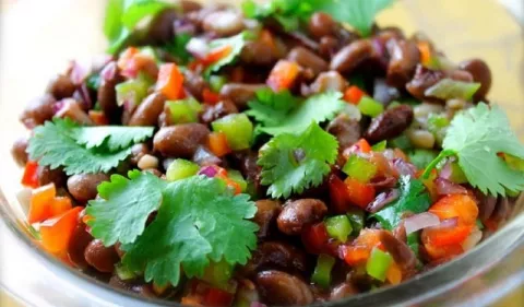 Ceviche de frijoles, una receta fuera de lo común