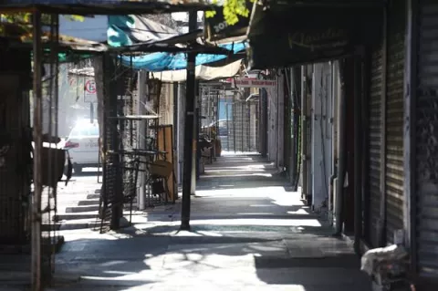Santiago de Chile vuelve a cuarentena pese a la alta tasa de vacunación