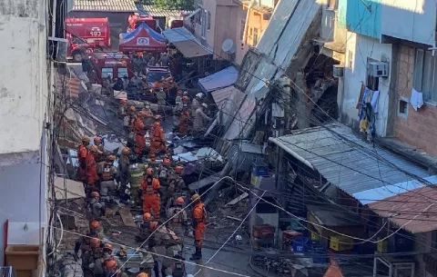 Desplome de un edificio de Río de Janeiro dejó dos muertos y cuatro heridos