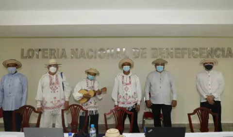 Ganadores del Concurso Juvenil de Mejorana