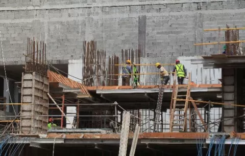Mitradel informa que se han reactivado 17 mil contratos en el sector de la construcción