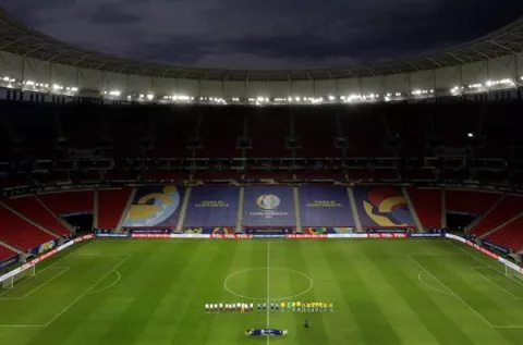 Sin Bolsonaro y con insípida inauguración la Copa América da puntapié inicial