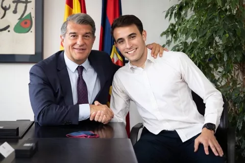 Eric García, regresa a reforzar el Barcelona: 'Cambiarme en el vestuario del Camp Nou es el final del camino'