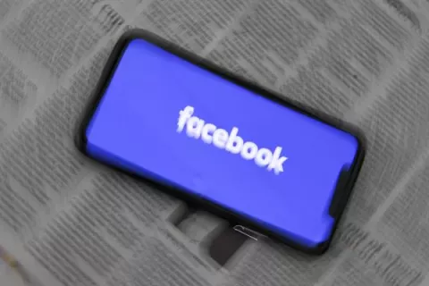 Facebook pide a la Unión Europea un control no discriminatorio a los gigantes de internet