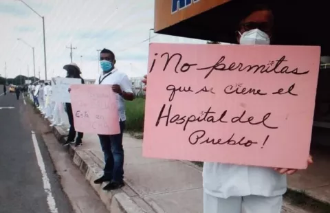 Exigen reparación del sistema de aire acondicionado en Hospital Anita Moreno de Los Santos  