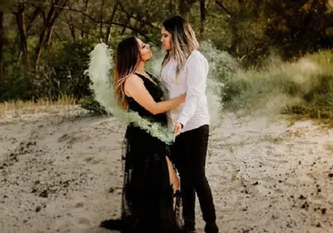 Parejas del mismo sexo en México se casan luego de 3 años de relación