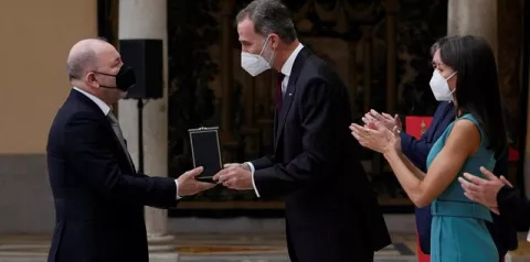 Rubén Blades, la voz del arte latino en la entrega de Medallas de Bellas Artes