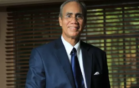 Miguel Ángel Cañizales mantiene candidatura a la rectoría de la Universidad de Panamá