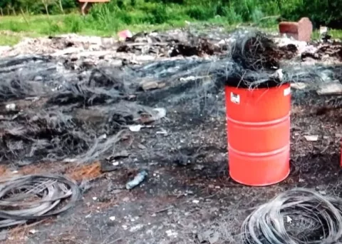 Detienen vehículo cargado de neumáticos para ser quemados en Playa Chiquita, La Chorrera 