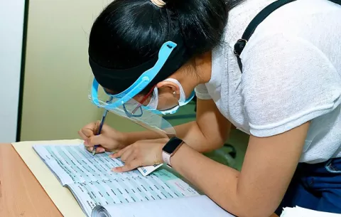 Universitarios recibirán el pago de la beca por concurso 2021 desde este miércoles
