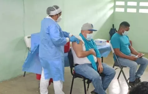 Más de 16 mil vacunas de AstraZeneca se han aplicado en el distrito de San Miguelito 
