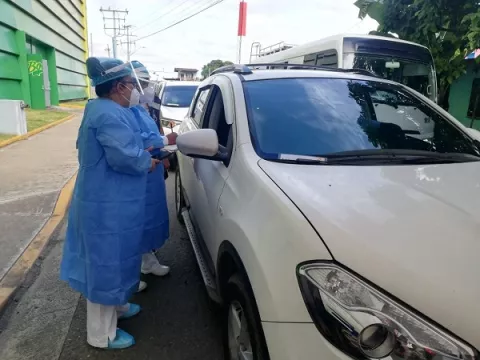 Gabinete autoriza acuerdo para compra de vacunas Pfizer por 1.1 millón de dólares 