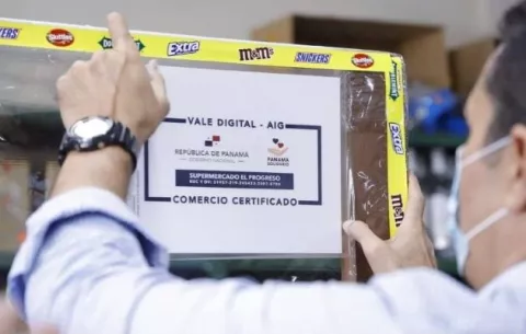 Beneficiarios del vale digital deberán tomar un curso por mes en el Inadeh y pagar su internet