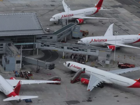 La aerolínea Avianca logra $1.600 millones para financiar su salida de la ley de bancarrota