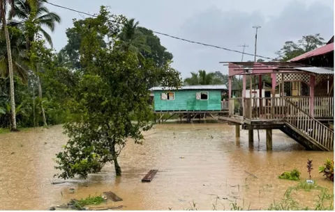 Inundaciones dejan 30 casas afectadas en Bocas del Toro, mientras que Sinaproc declara alerta verde en otras provincias