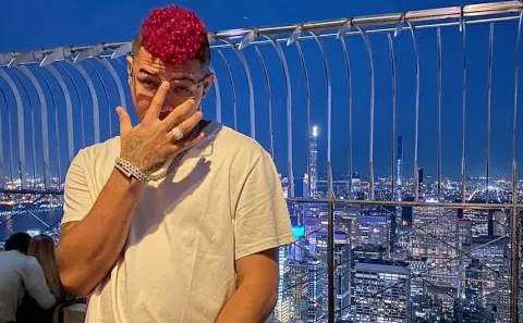 'El Boza' pide apoyo a sus seguidores para que 'Hecha Pa' Mí sea himno viral en los MIAW