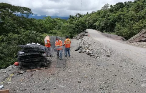 Avanzan trabajos en 25 puntos críticos de la carretera Chiriquí-Bocas del Toro