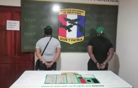 Detención preventiva para dos panameños por intentar pasar con más de cuatro mil dólares por el puesto de Control de San Isidro