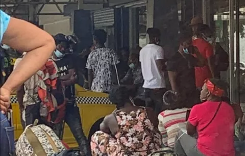 Preocupación en Chiriquí por el desplazamiento de migrantes extracontinentales en áreas comerciales