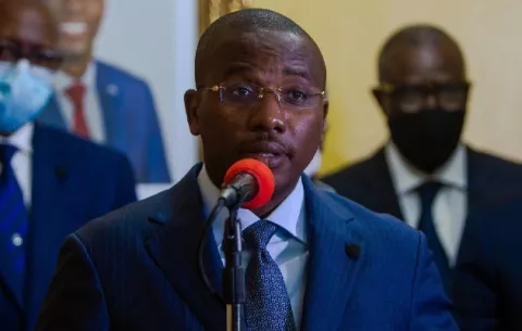 Primer ministro Claude Joseph dimitirá y le cederá el poder en Haití a Ariel Henry