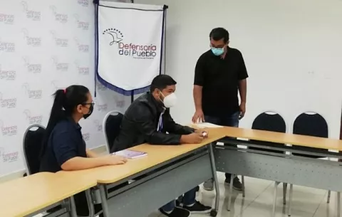 Dueños de colegiales solicitan a Defensoría del Pueblo establezca diálogo con autoridades económicas  
