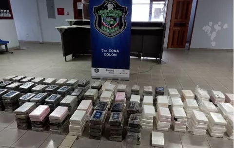 Incautan más de 300 paquetes de droga en un puerto colonense cuyo destino final era Brasil 