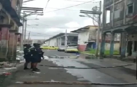 Encuentran un cuerpo en avanzado estado de descomposición en un viejo edificio en Colón 