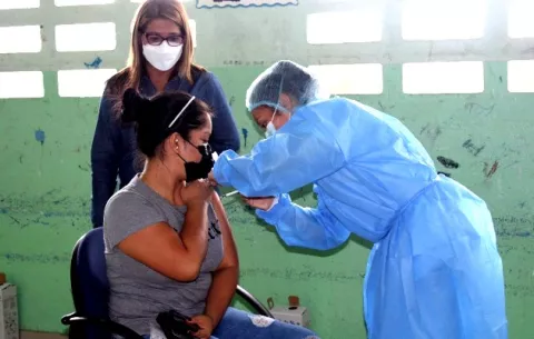 Covid-19: Panamá suma 15 nuevas defunciones y mantiene alerta por incremento de hospitalizados