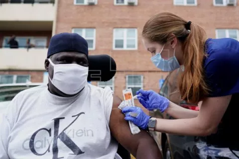 La Casa Blanca alerta de una 'pandemia de los no vacunados' de covid-19 en Estados Unidos