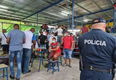 Cierran gallera en San Miguelito por incumplir medidas de bioseguridad