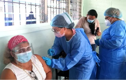 Covid-19: El 14 de julio comienza la vacunación masiva con Pfizer en Chitré