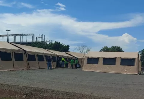 Con hospital campaña, Los Santos cuenta ahora con 40 camas para pacientes con covid-19 