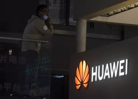 El presidente de Huawei espera que la 'normalidad' vuelva al mercado de los chips