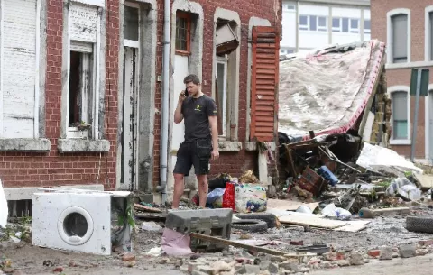 Devastadoras inundaciones en Bélgica dejan 20 fallecidos y miles de afectados
