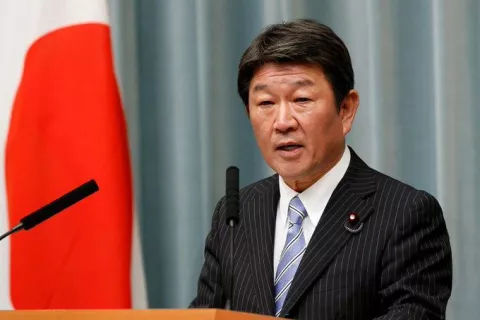 Canciller de Japón busca 'consolidar lazos económicos' en Panamá y otros tres países