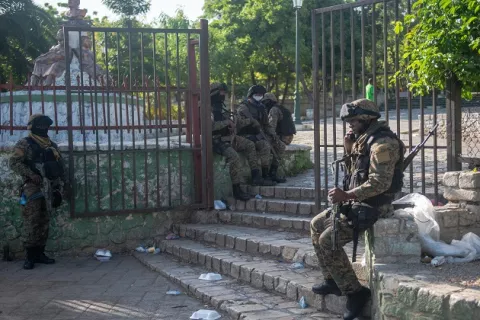  Policía de Haití 'intercepta' a supuestos asesinos del presidente Jovenel Moise