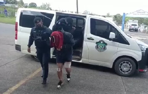 Enfrentamiento entre policías y delincuentes en Arraiján deja un herido