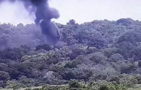Investigan explosión en un tanque de almacenamiento de combustible en desuso en Howard 