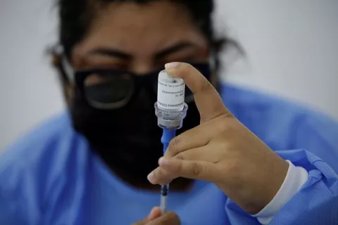 Panamá vuelve a superar los mil casos nuevos de covid-19 en un día