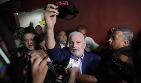 Ricardo Martinelli sufre un feroz ataque mediático 