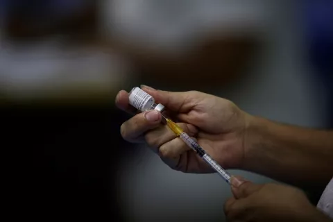 ¿Cuál es la efectividad actual de las vacunas contra la covid-19 ante variantes más contagiosas?