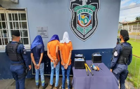 Detienen a tres personas por el hurto de cables de fibra óptica en Arraiján