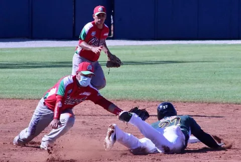 Béisbol mayor  arranca el 8 de Octubre con 12 equipos